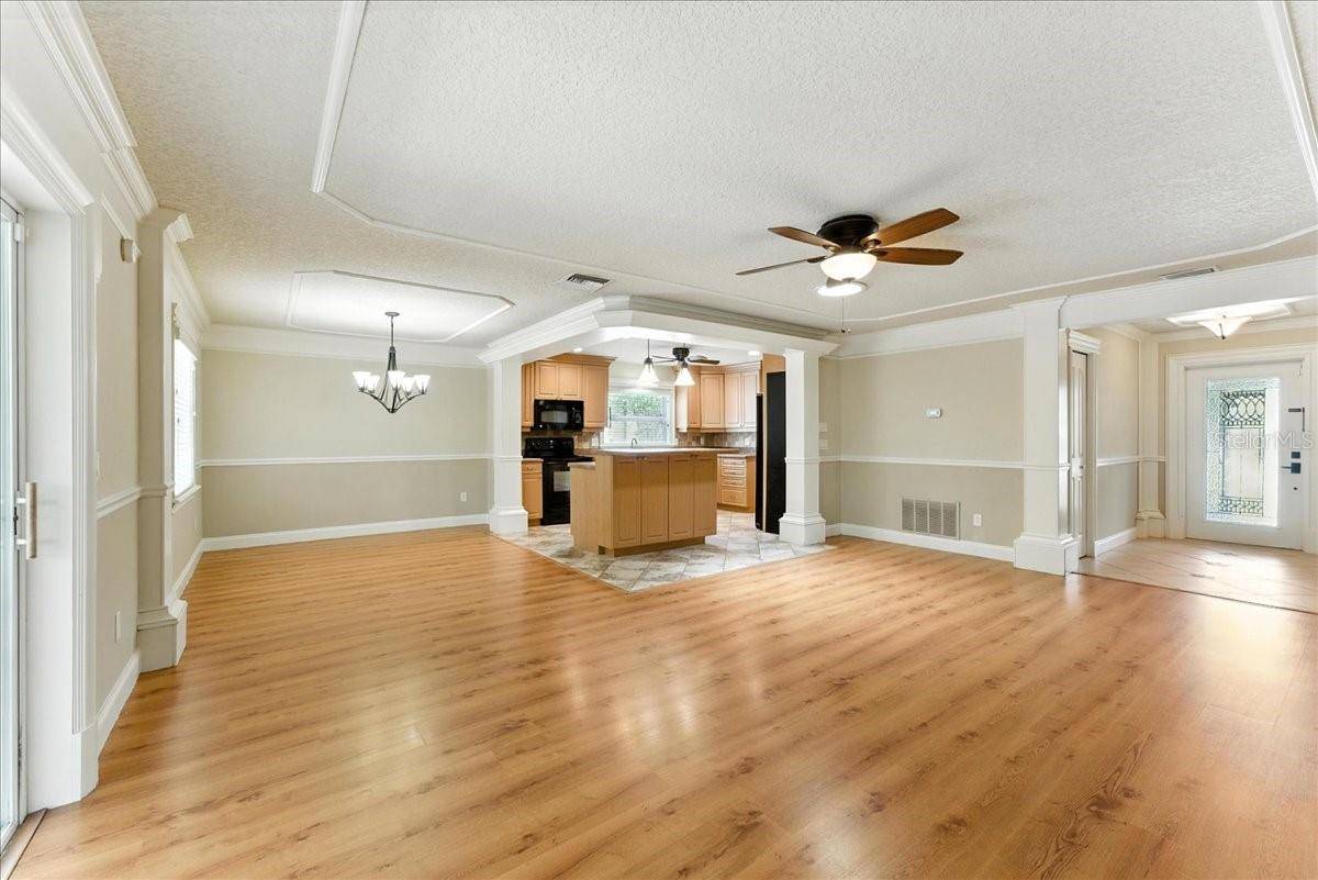 1067 CHOKECHERRY DR, Winter Springs, FL 32708
