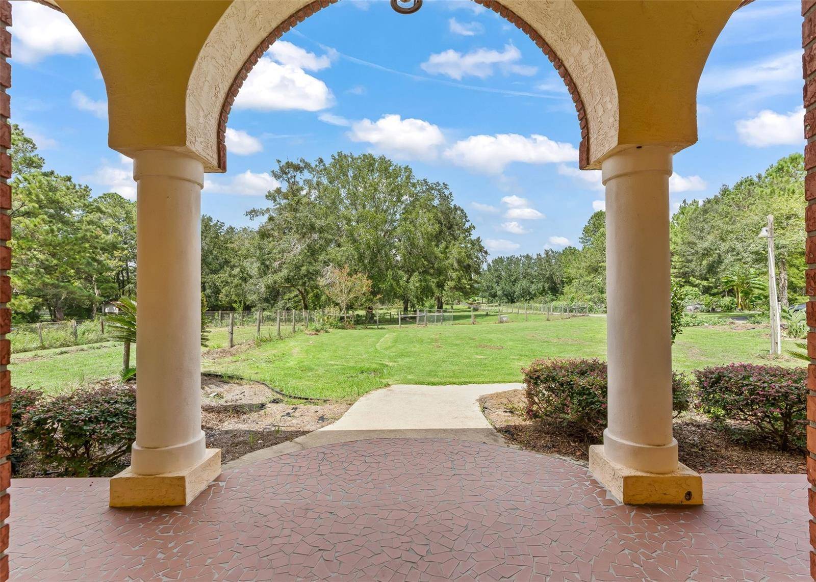 10330 NW 28TH PL, Ocala, FL 34482