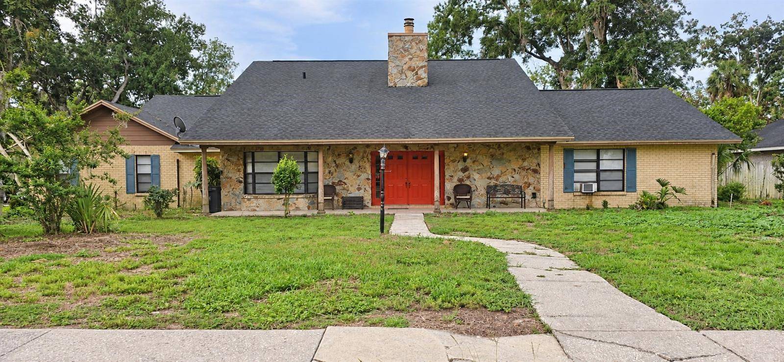 113 LOCUST DR, Brandon, FL 33511