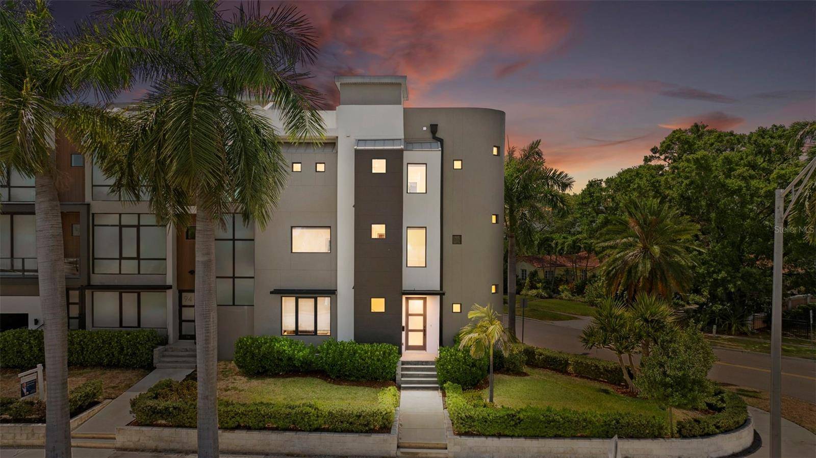 92 W DAVIS BLVD, Tampa, FL 33606