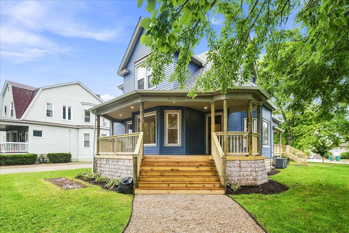 417 BUELL AVE, Joliet, IL 60435