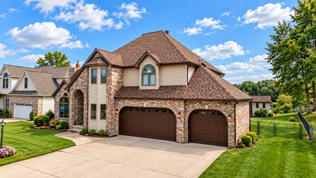 6797 Lakeshore DR, Portage, IN 46368