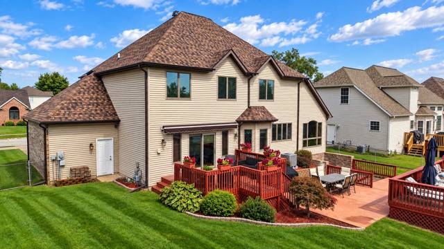 6797 Lakeshore DR, Portage, IN 46368