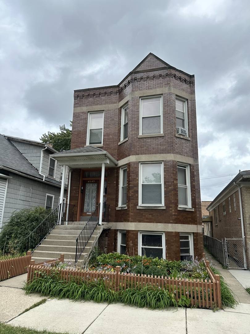 4543 N Keystone AVE #3, Chicago, IL 60630