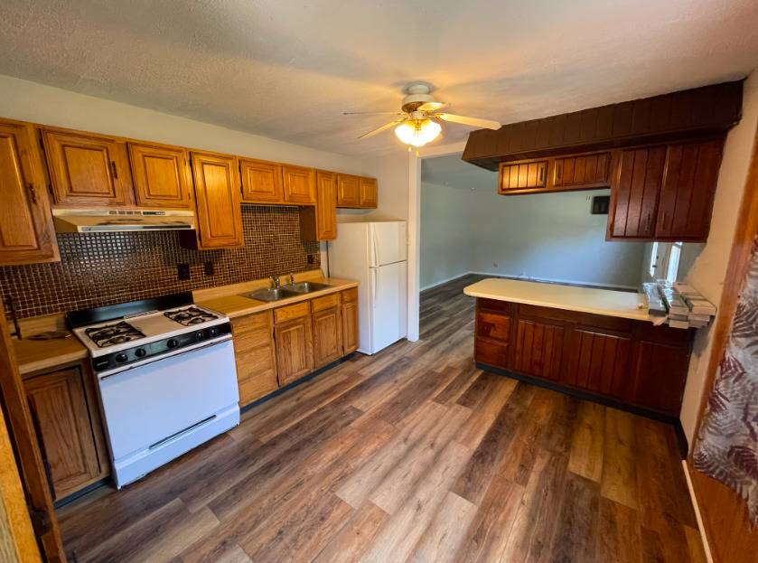 1902 W KIRBY AVE, Champaign, IL 61821