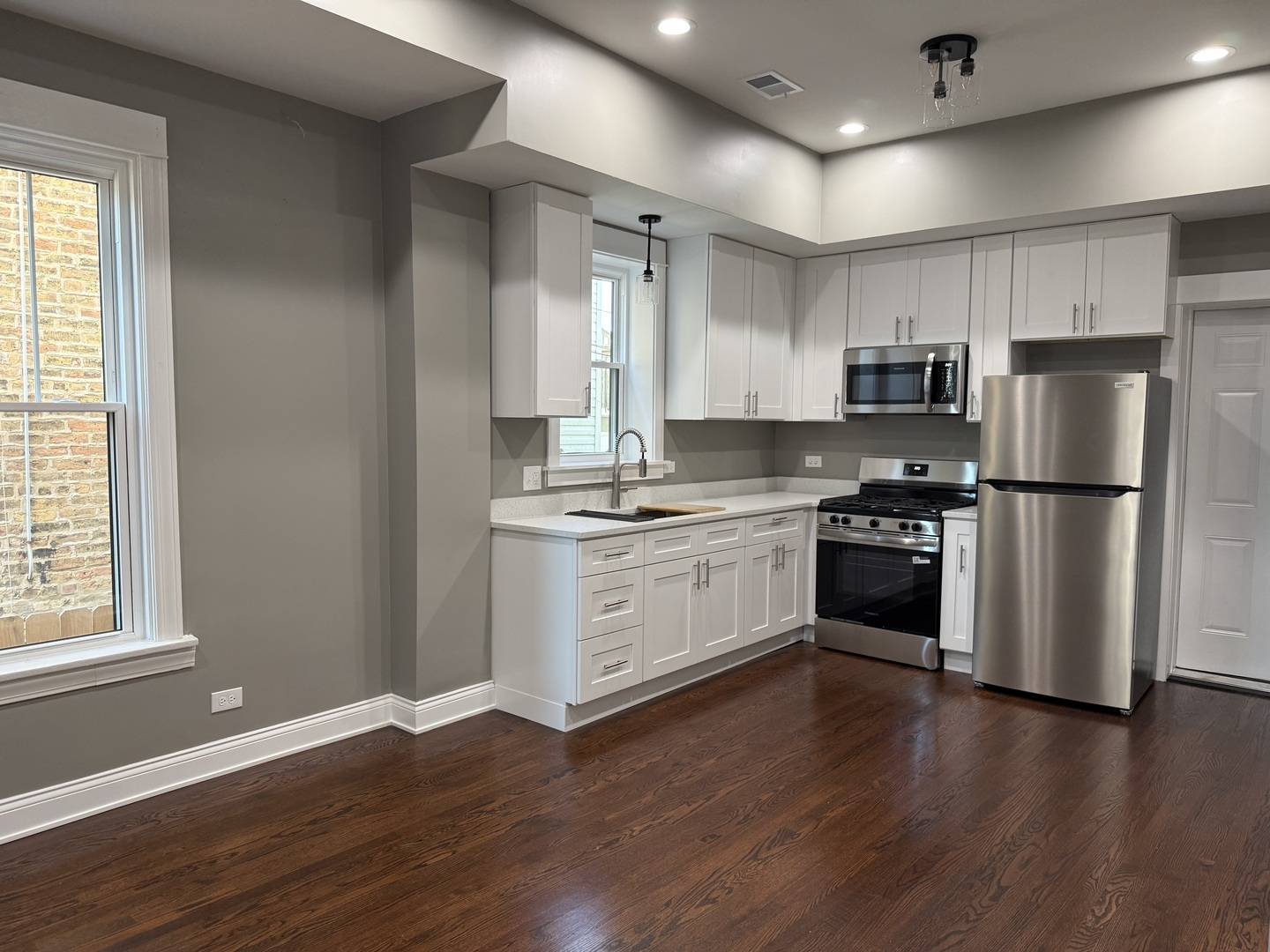 3312 W Le Moyne ST #1, Chicago, IL 60651