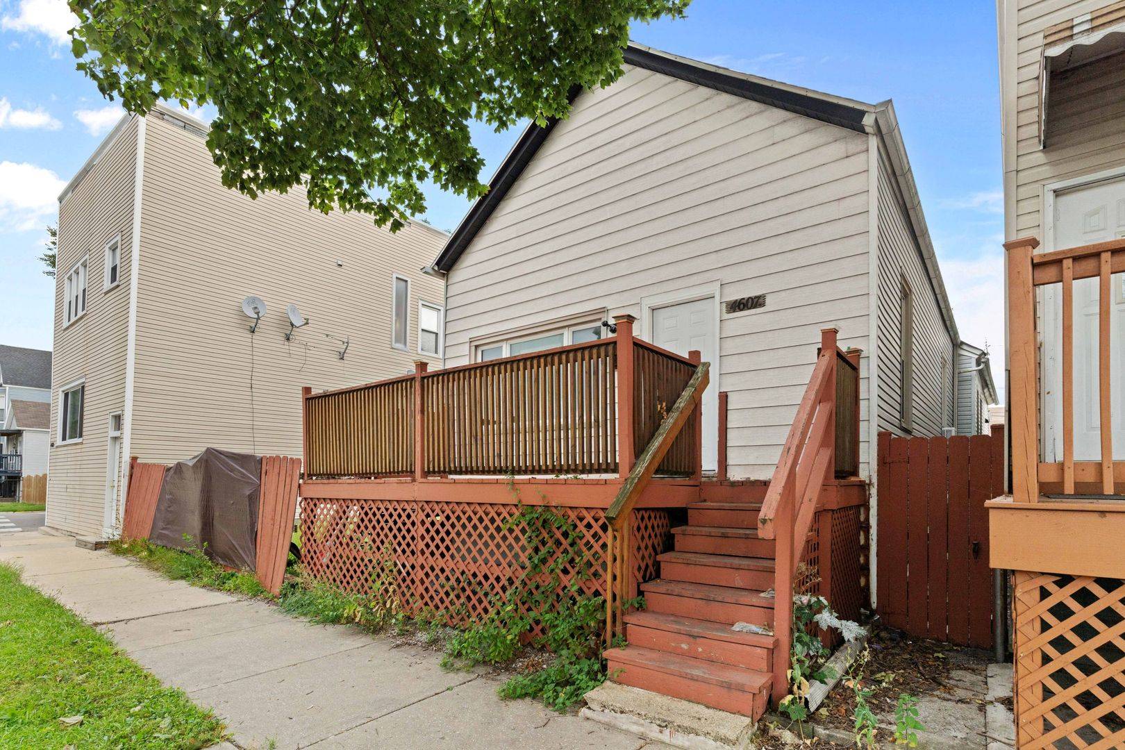 4607 S Wallace ST, Chicago, IL 60609