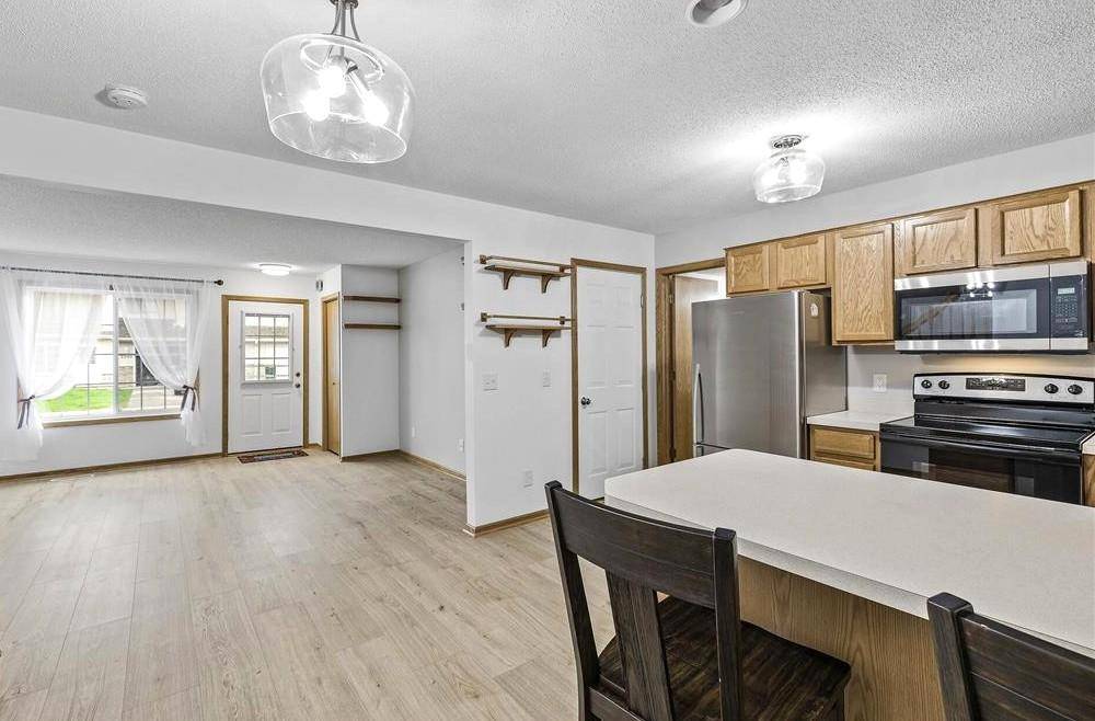 2336 Affirmed DR, Shakopee, MN 55379
