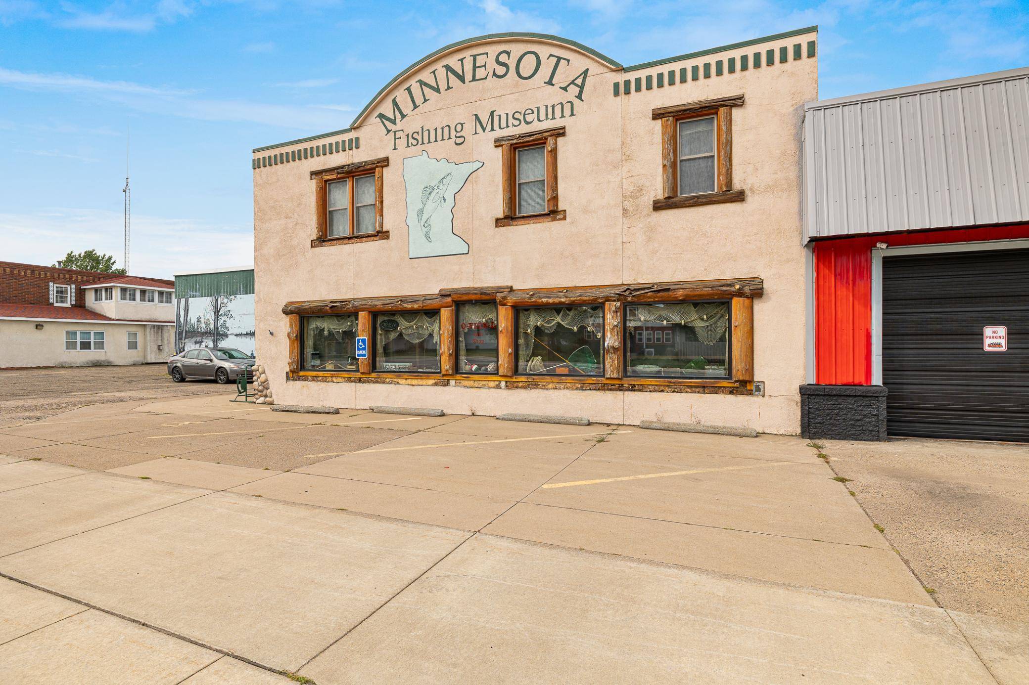 304 Broadway AVE W, Little Falls, MN 56345