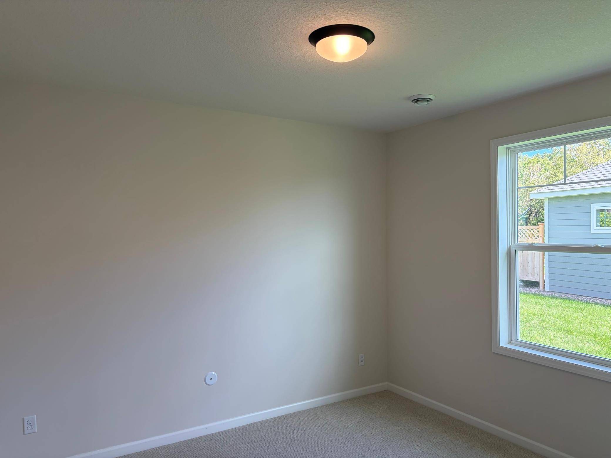 8219 Haywood DR, Lino Lakes, MN 55014