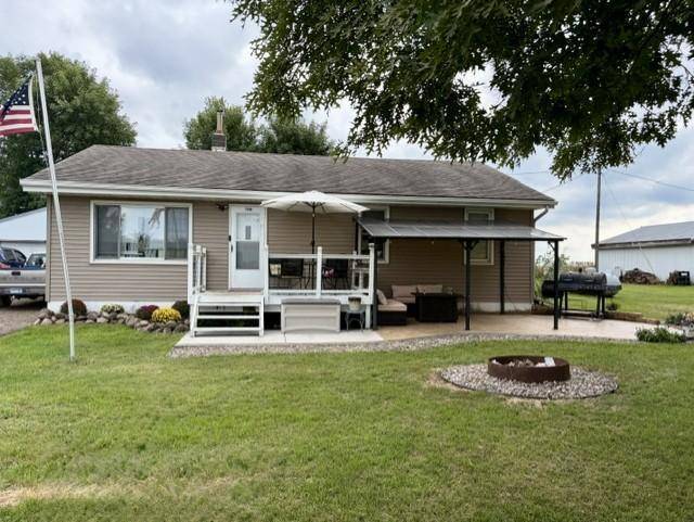 19042 95th ST NE, Oak Park, MN 56357