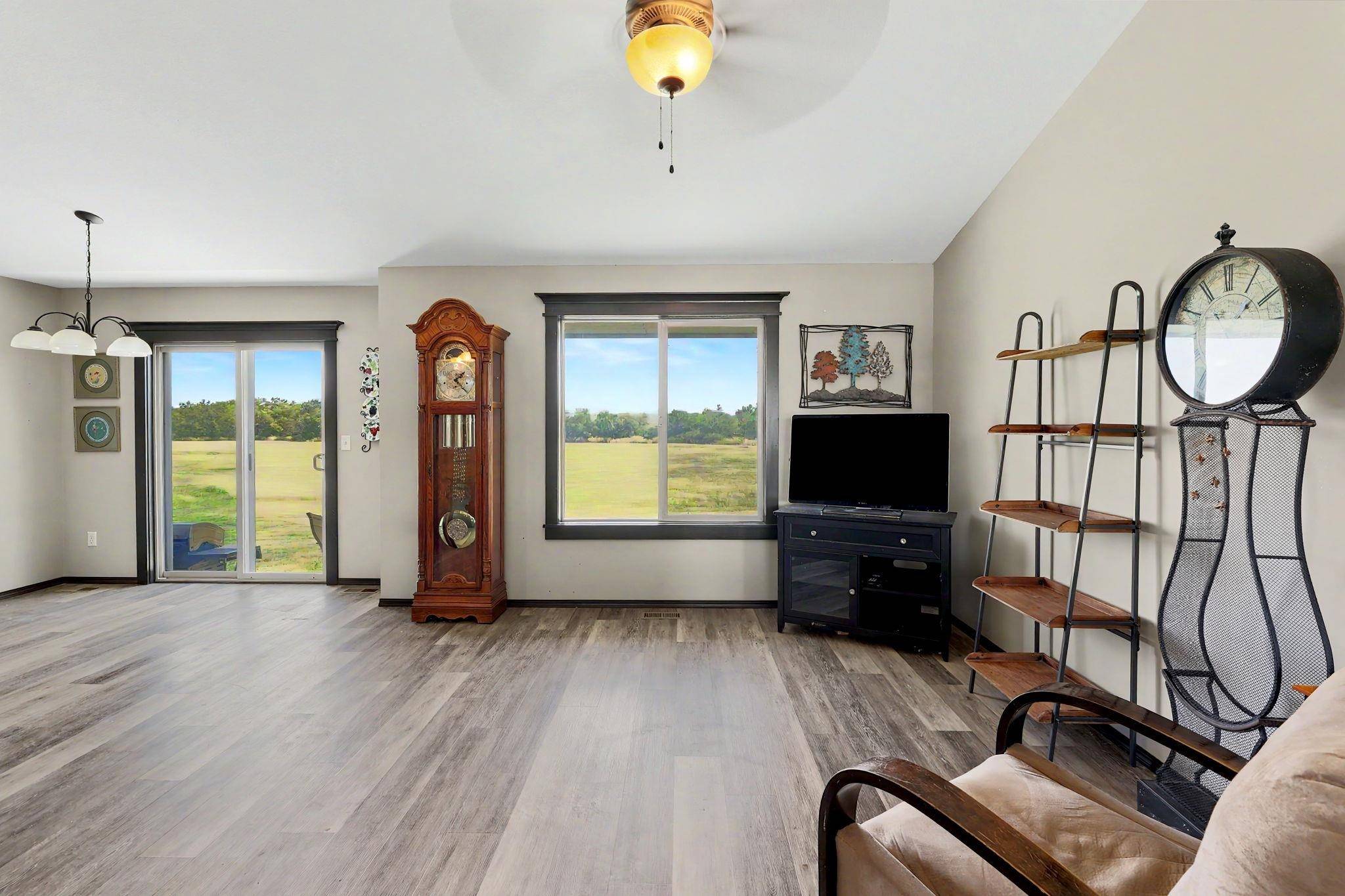 2106 S Wheatland St, Wichita, KS 67235