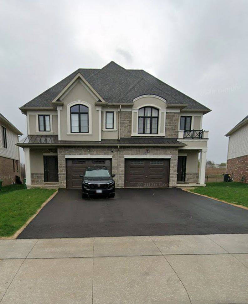 113 Aquasanta CRES, Hamilton, ON L9B 0J8