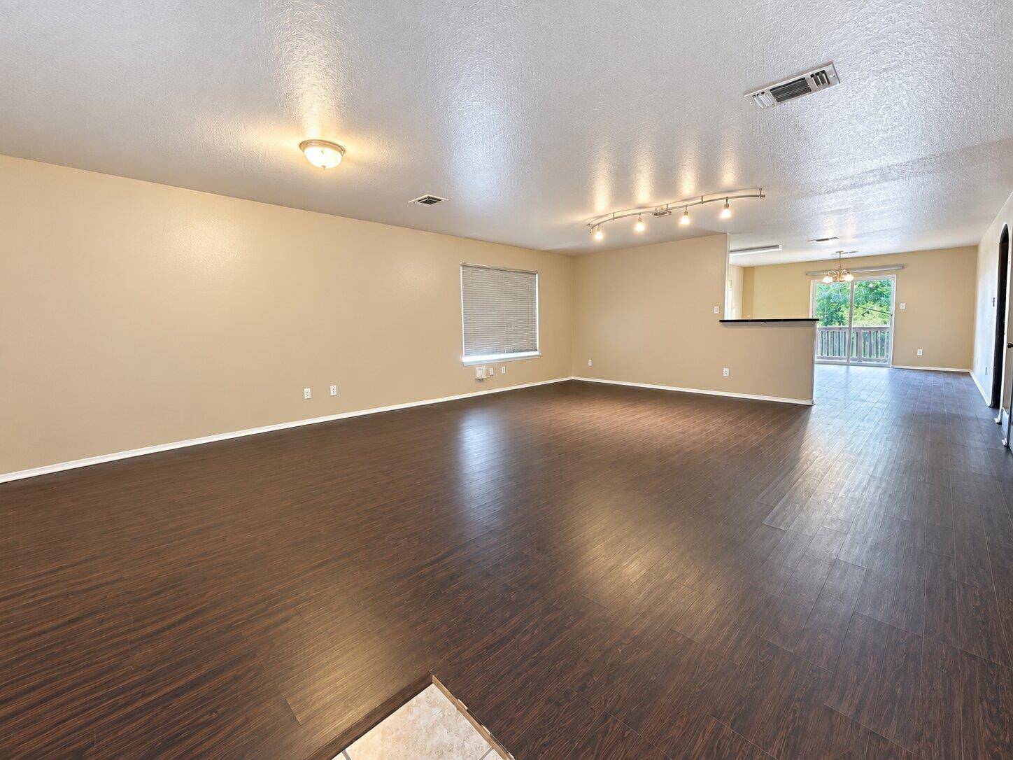 3325 Whisper BLF, Schertz, TX 78108