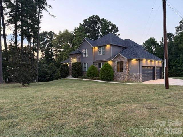 8007 Glen Abbey CIR, Stanley, NC 28164