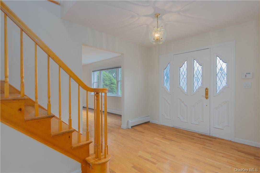 20 Madison CT, Stony Point, NY 10980