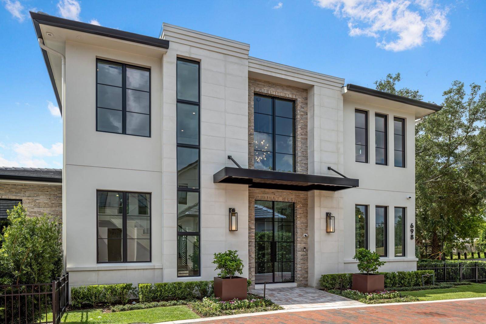 698 N NEW YORK AVE, Winter Park, FL 32789