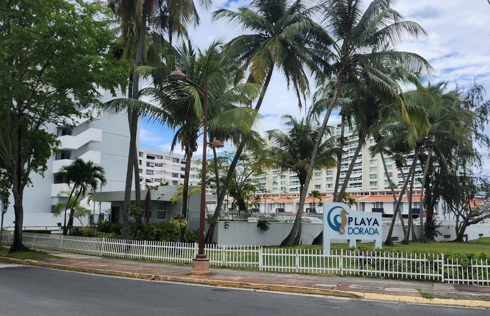 Condominio PLAYA DORADA #A-307, Carolina, PR 00979
