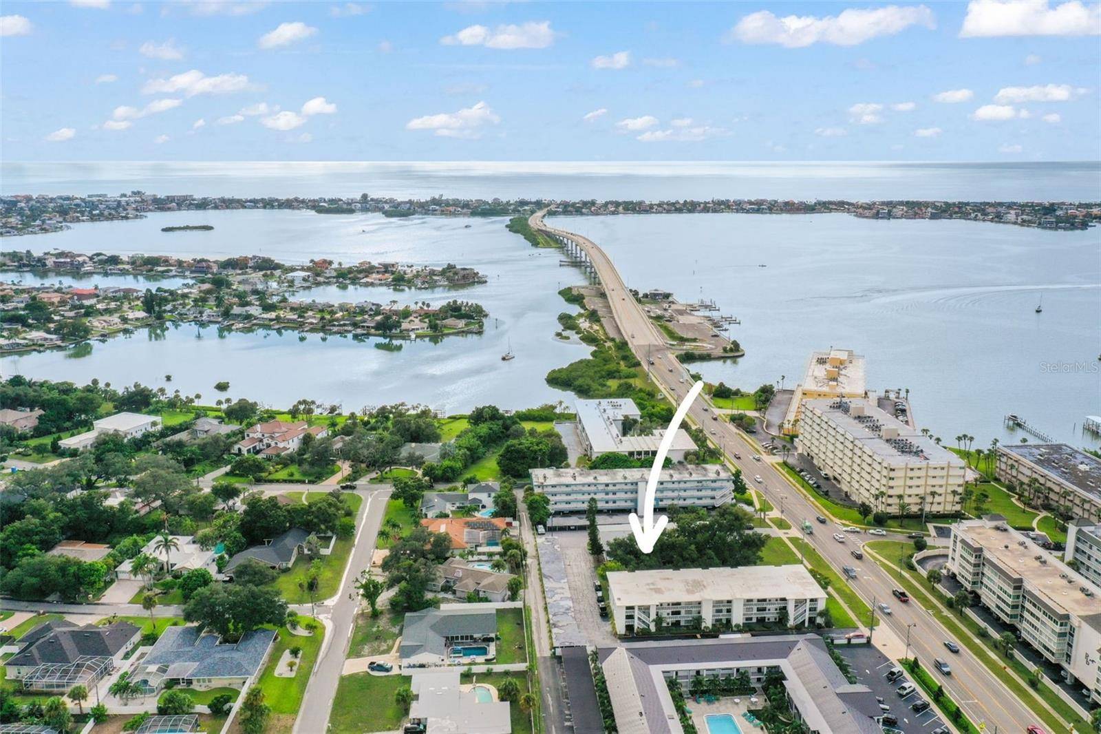 2950 W BAY DR #A5, Belleair Bluffs, FL 33770