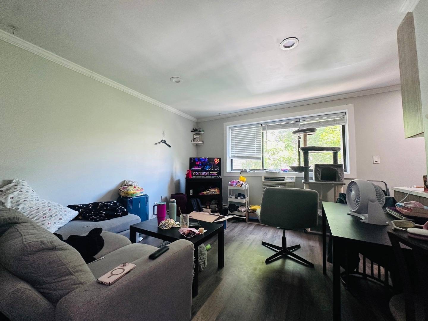 541 W OAKDALE AVE #404, Chicago, IL 60657