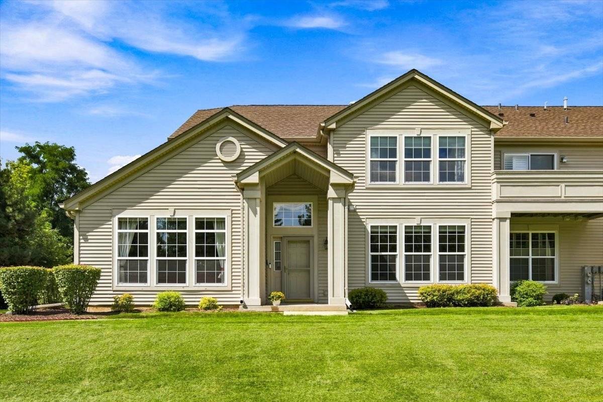 2503 Oak DR #2503, West Dundee, IL 60118