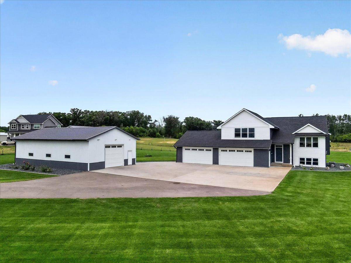 7700 Lent TRL, Stacy, MN 55079