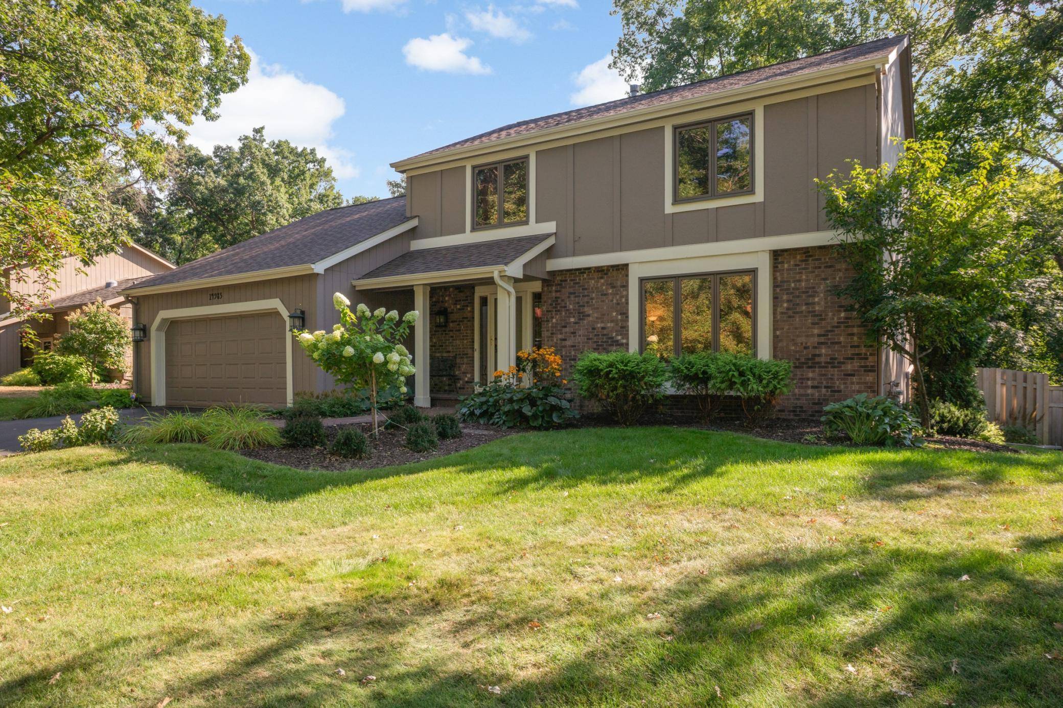 14985 Ironwood CT, Eden Prairie, MN 55346