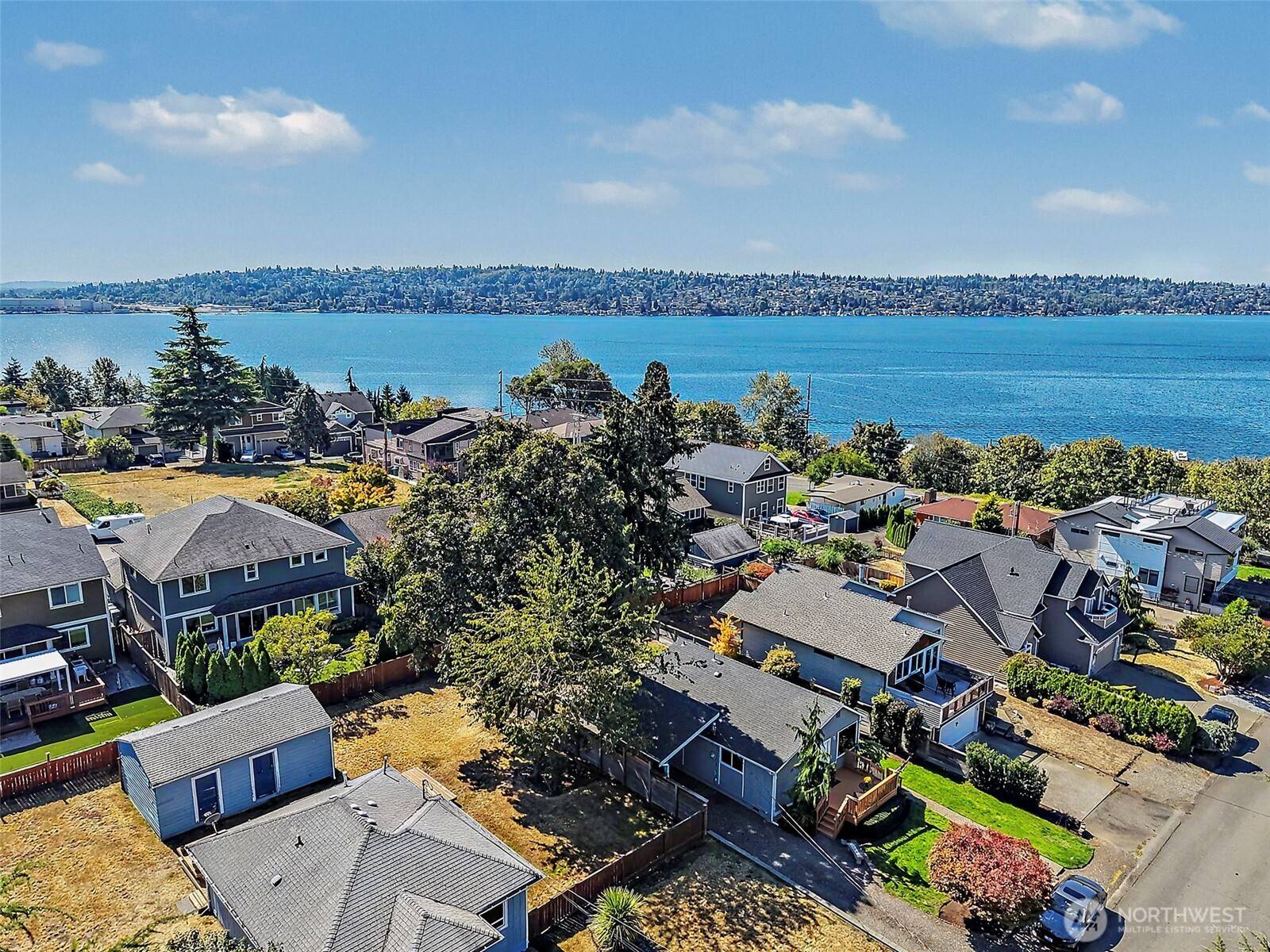 805 N 31st ST, Renton, WA 98056