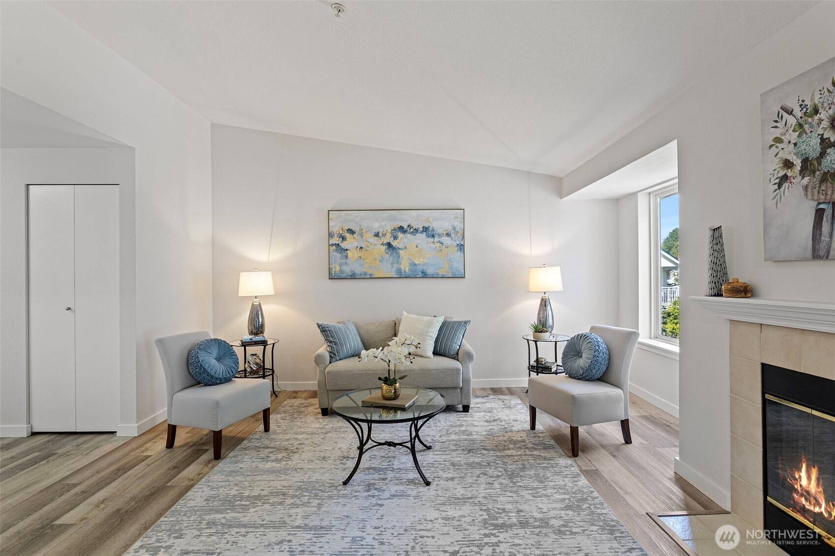 11002 SE Petrovitsky RD #D302, Renton, WA 98055
