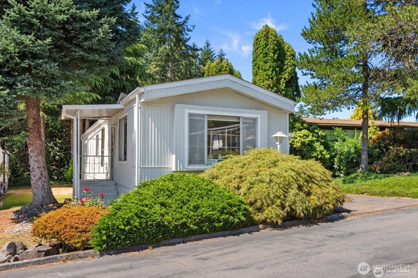4111 164th ST SW #61, Lynnwood, WA 98087