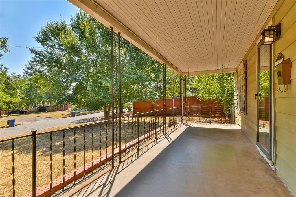 315 N 13th ST, Guthrie, OK 73044