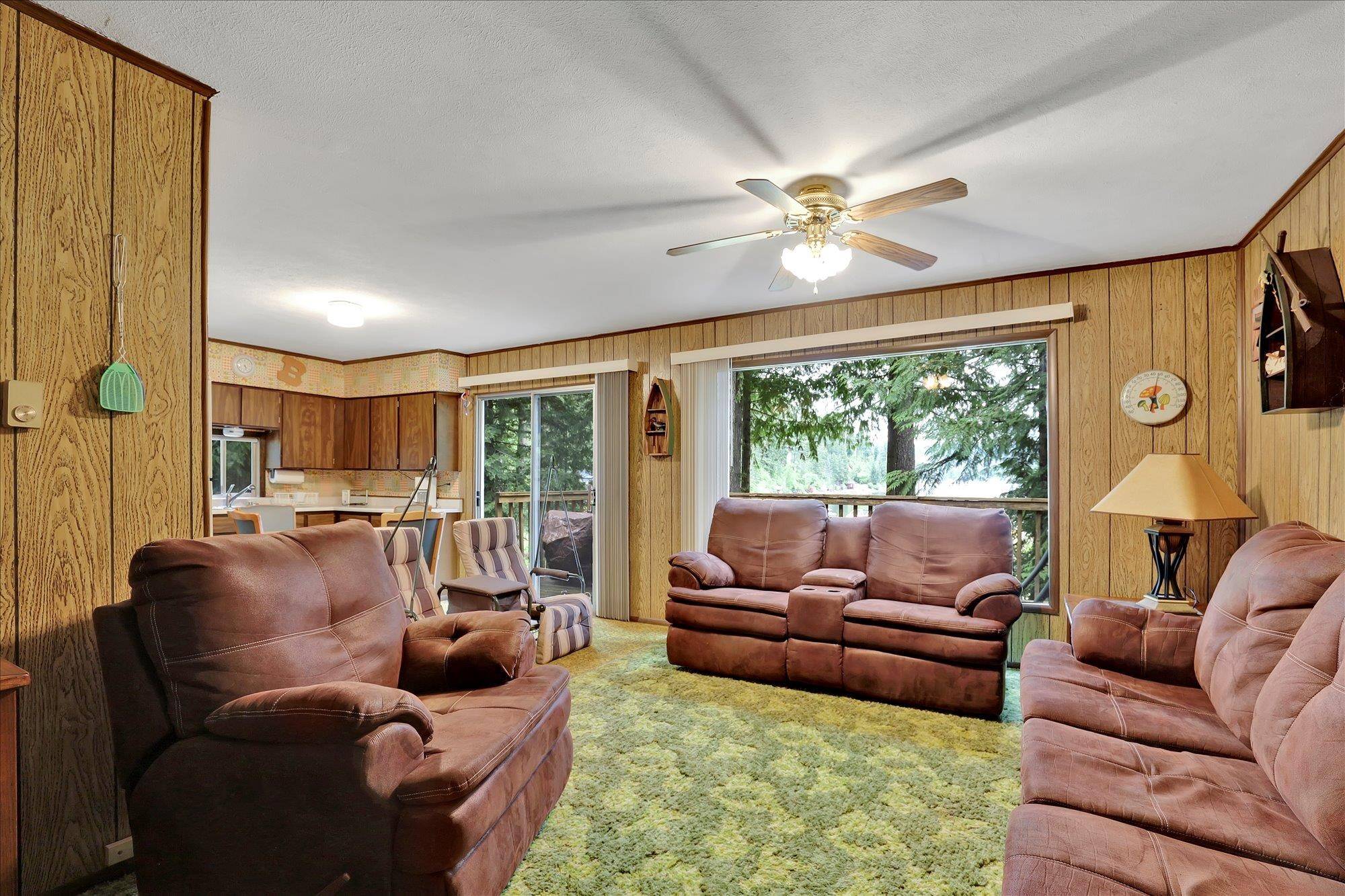 3970 Cedar Bay Rd, Loon Lake, WA 99148