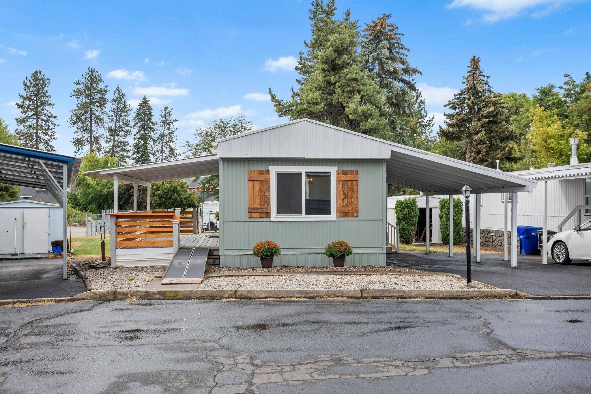 208 S Neyland Ave #22, Liberty Lake, WA 99019
