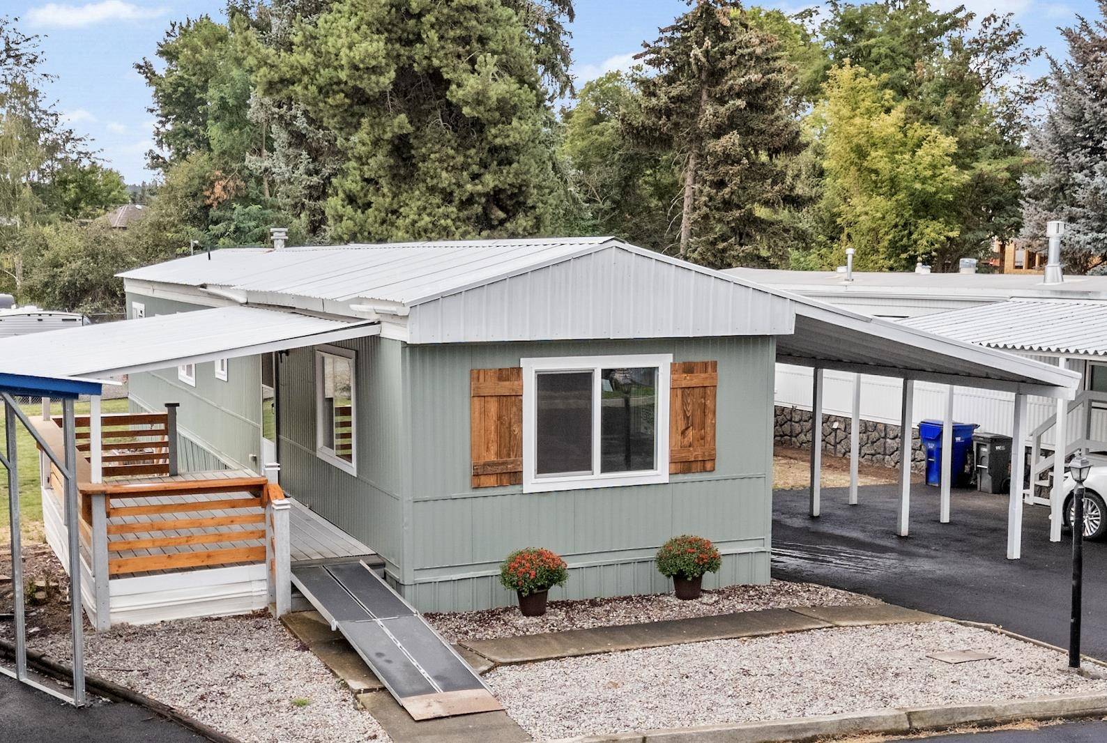 208 S Neyland Ave #22, Liberty Lake, WA 99019