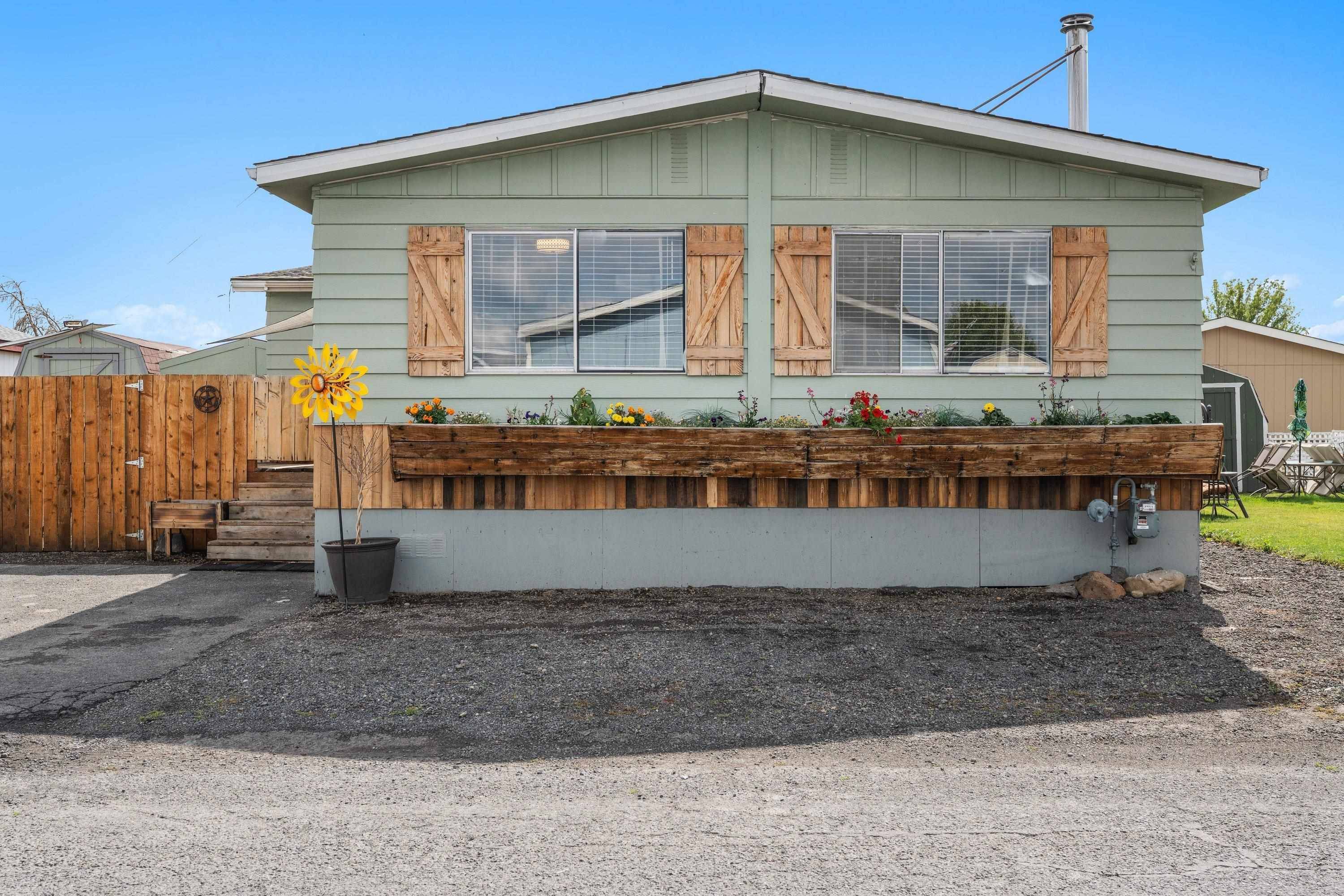 10510 W Richland Rd #7, Cheney, WA 99004