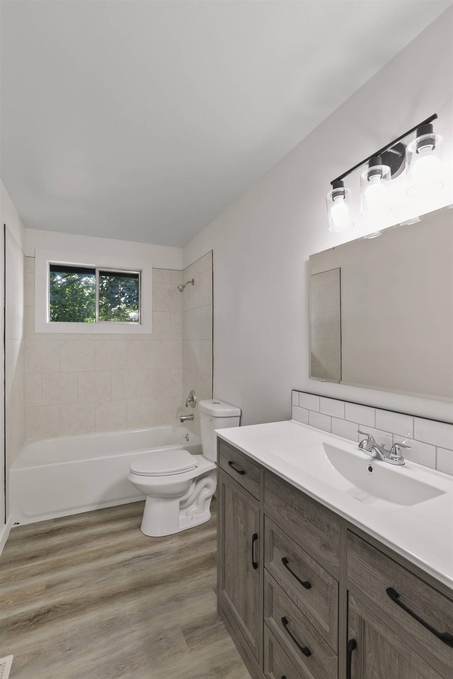 2908 E Cleveland Ave, Spokane, WA 99207