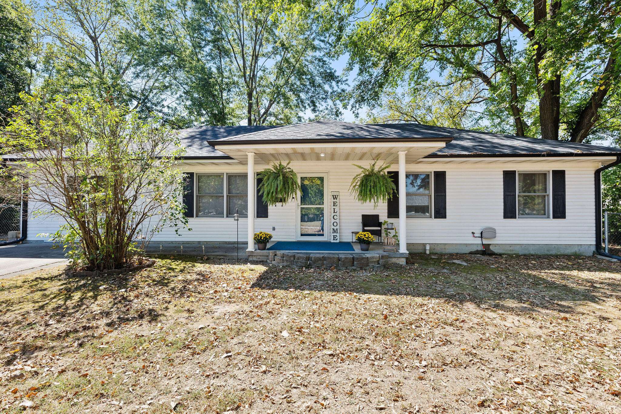 714 E Van Buren ST, Bolivar, MO 65613