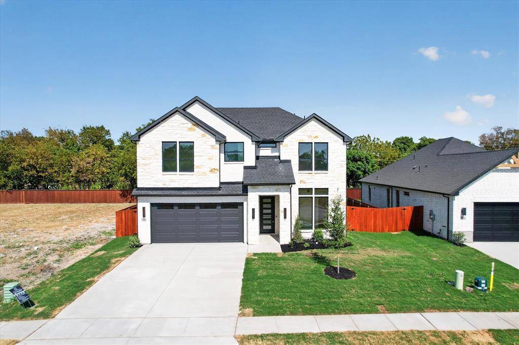 114 Emma Street, Red Oak, TX 75154