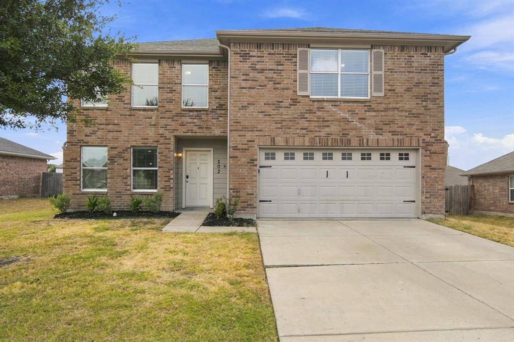 202 Cheyenne Drive, Waxahachie, TX 75165