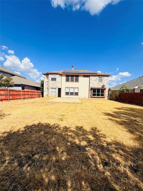 7416 Quail Point Lane, Arlington, TX 76002