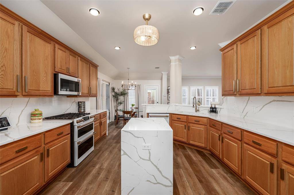912 Thimbleberry Drive, Mckinney, TX 75071
