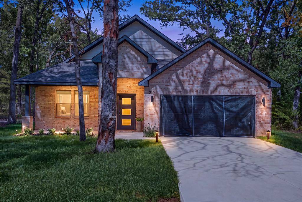 219 E Beachwood Loop, Trinidad, TX 75163