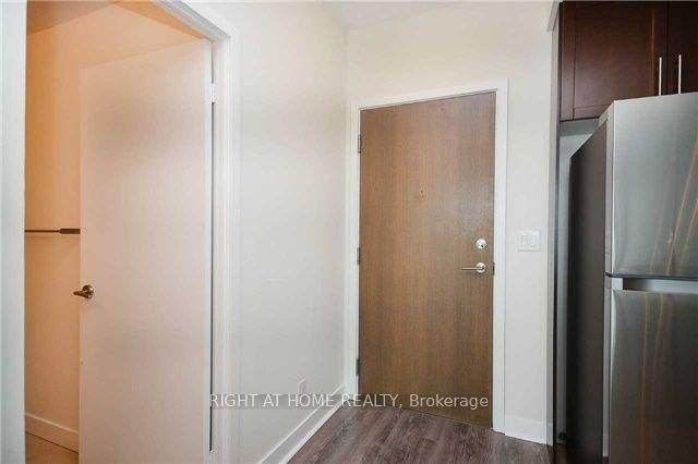3985 Grand Park DR #1610, Mississauga, ON L5B 0H8