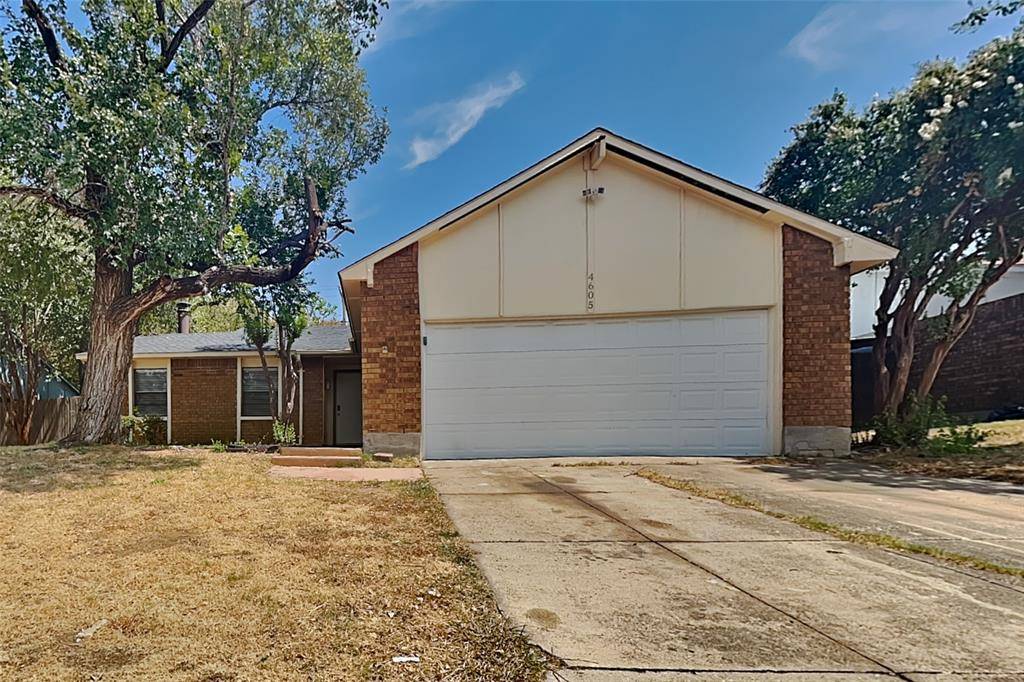 4605 Greenfield Drive, Arlington, TX 76016