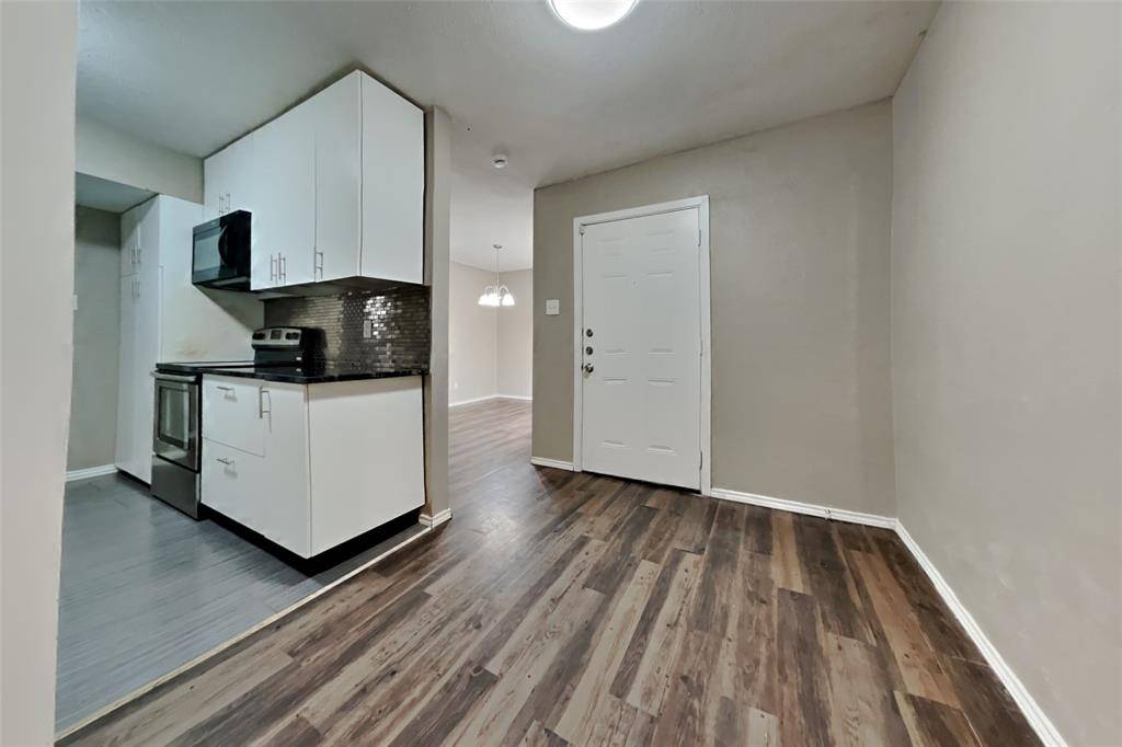 4605 Greenfield Drive, Arlington, TX 76016