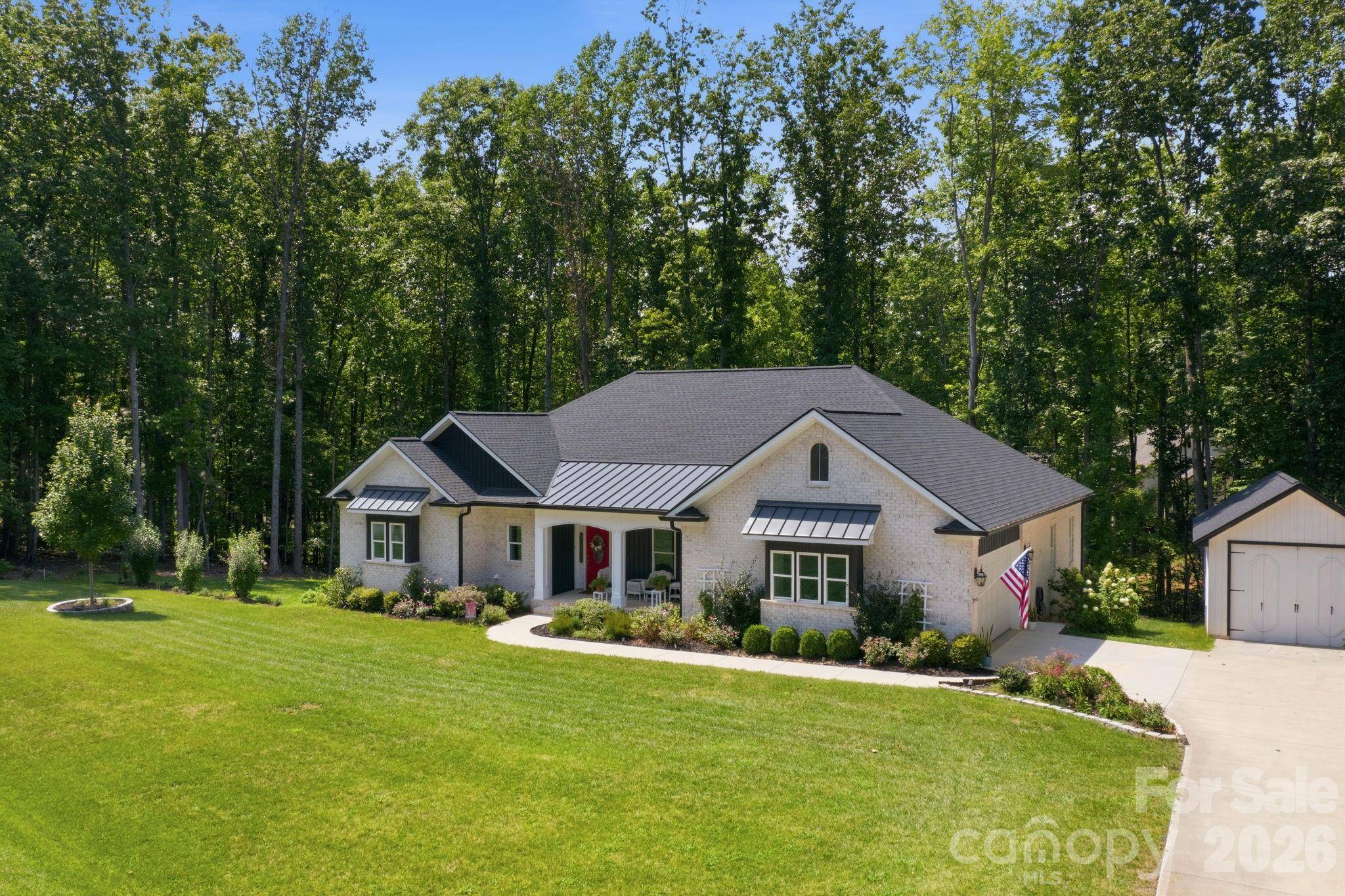 116 Harbor Ridge DR, Statesville, NC 28677