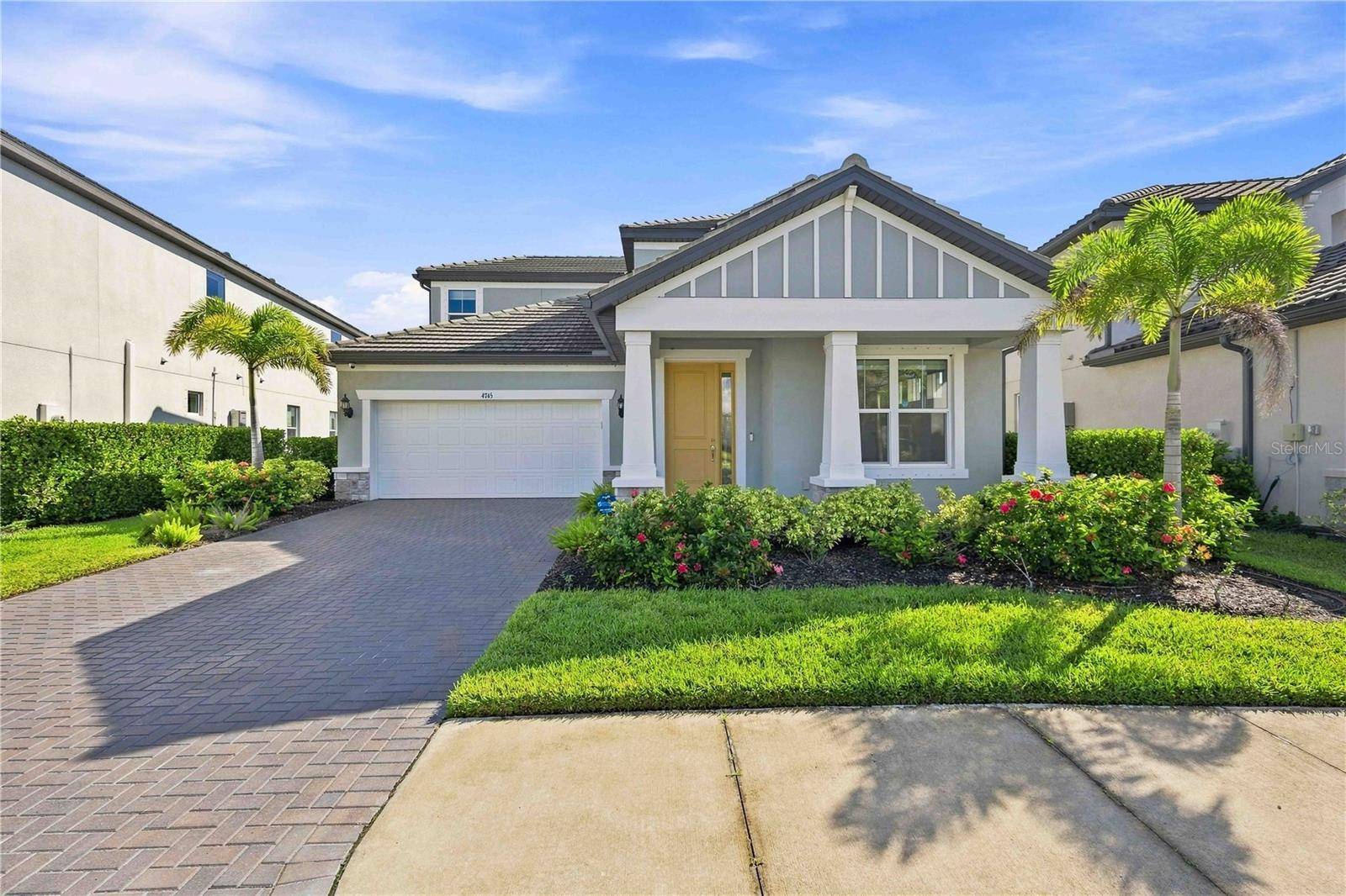 4745 ANTRIM DR, Sarasota, FL 34240