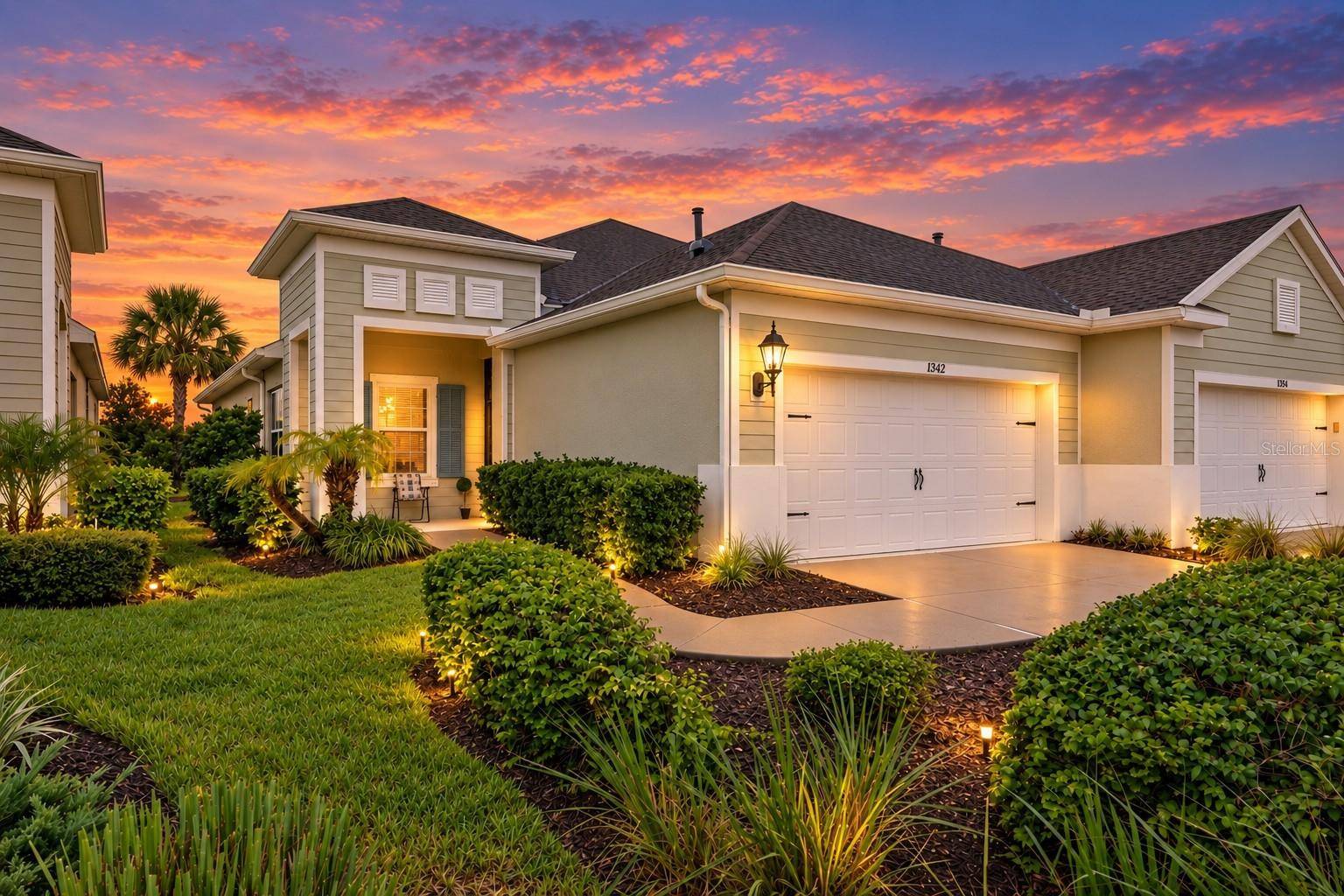 13542 CIRCA CROSSING DR, Lithia, FL 33547