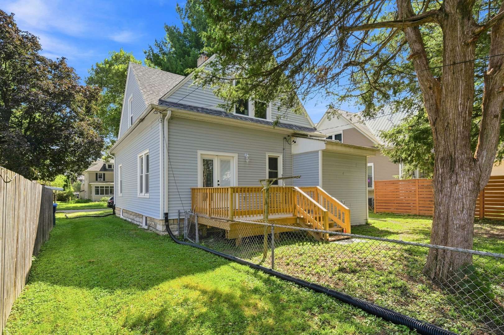 1145 Marquette ST, Lasalle, IL 61301