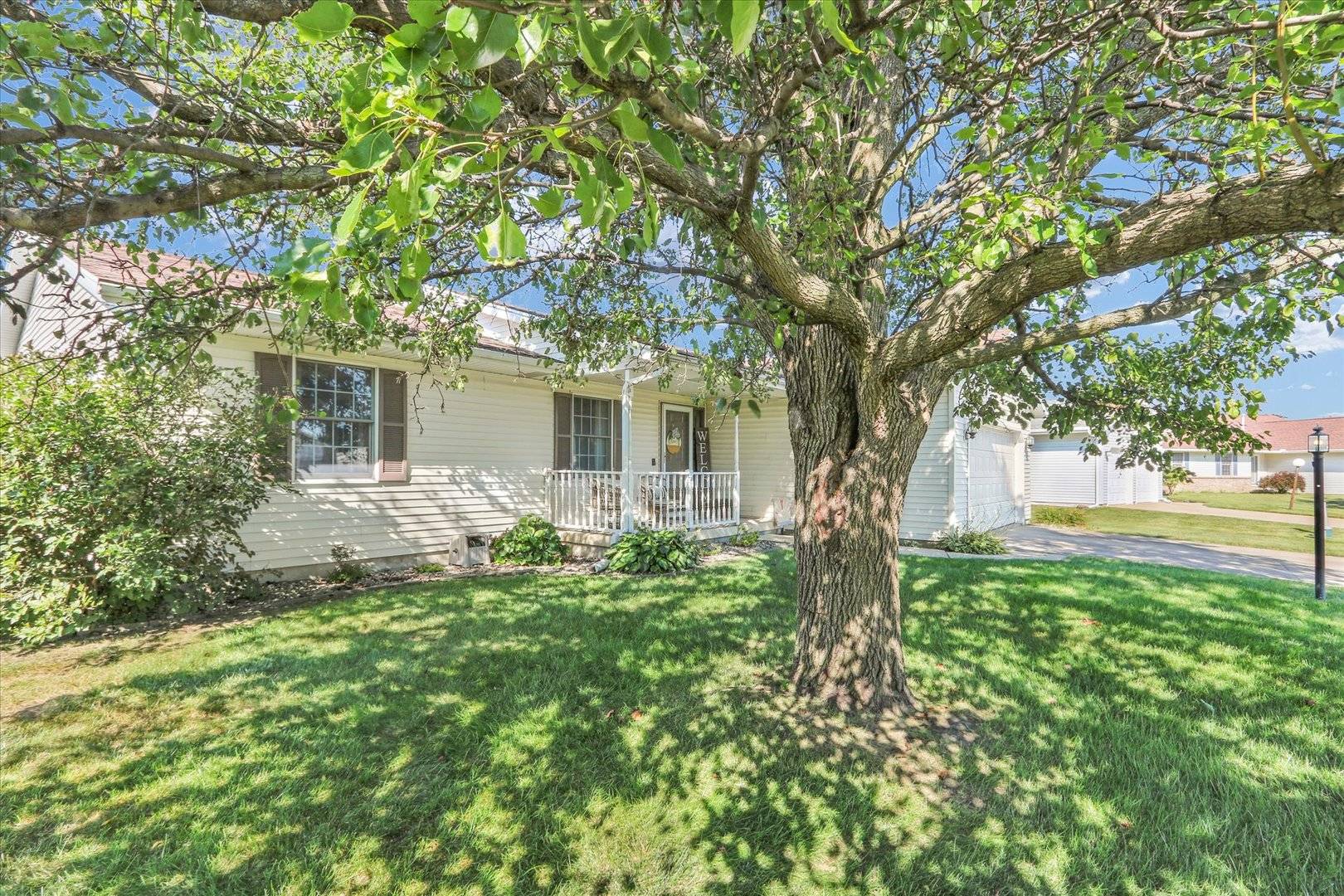 3311 Old Warson RD, Champaign, IL 61822